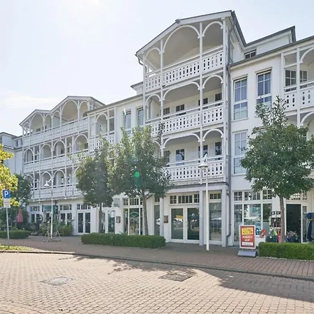 Mit Balkon Und Freizeitangeboten In Sellin (Rugen)
