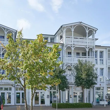 Lejlighed Mit Balkon Und Freizeitangeboten In *